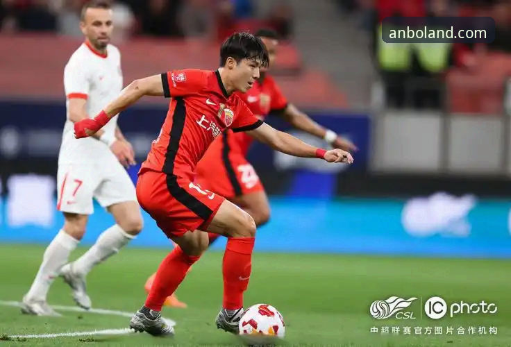 中超联赛最新战报：青岛海牛3-1力克上海海港，13年终破魔咒